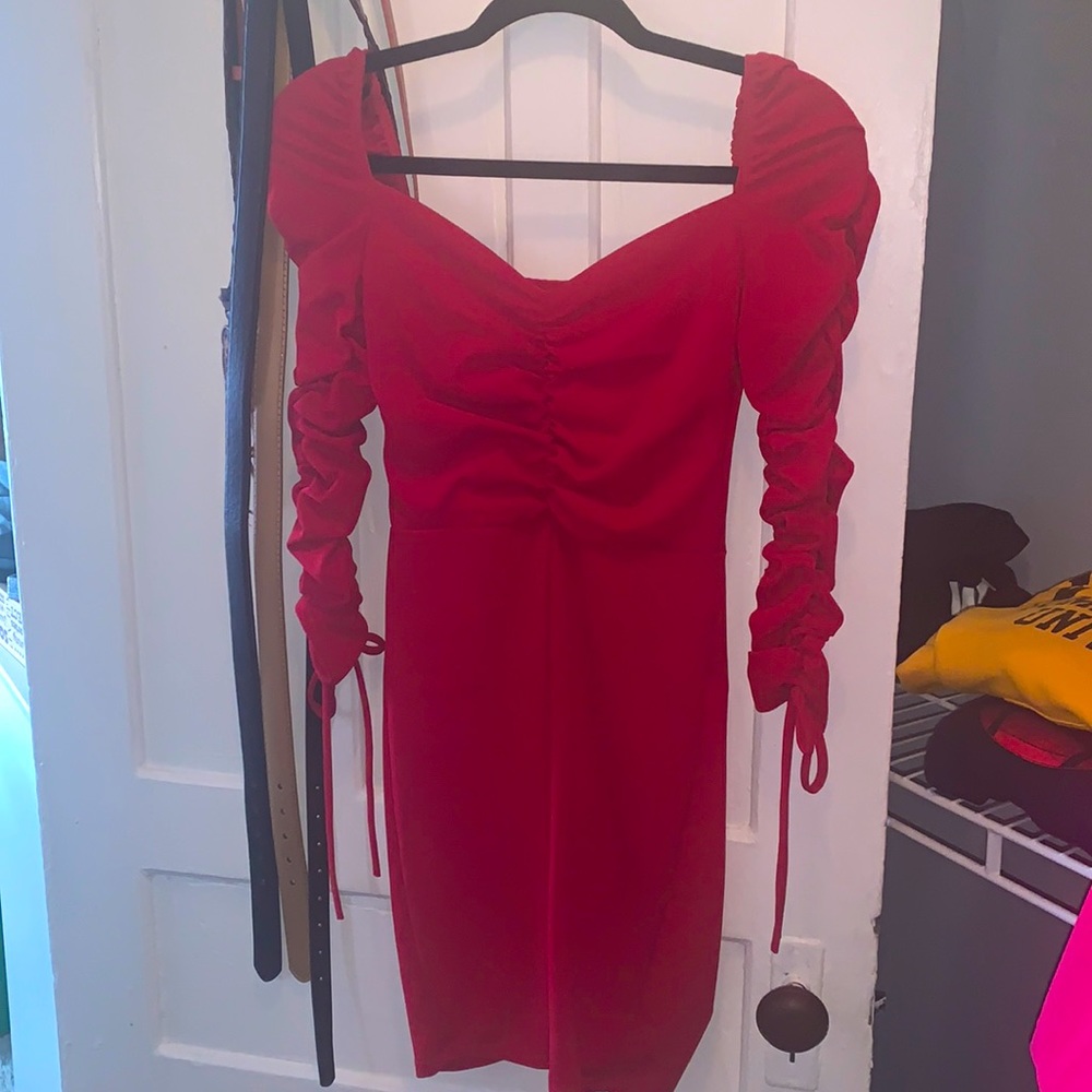 Ruched sleeve romper